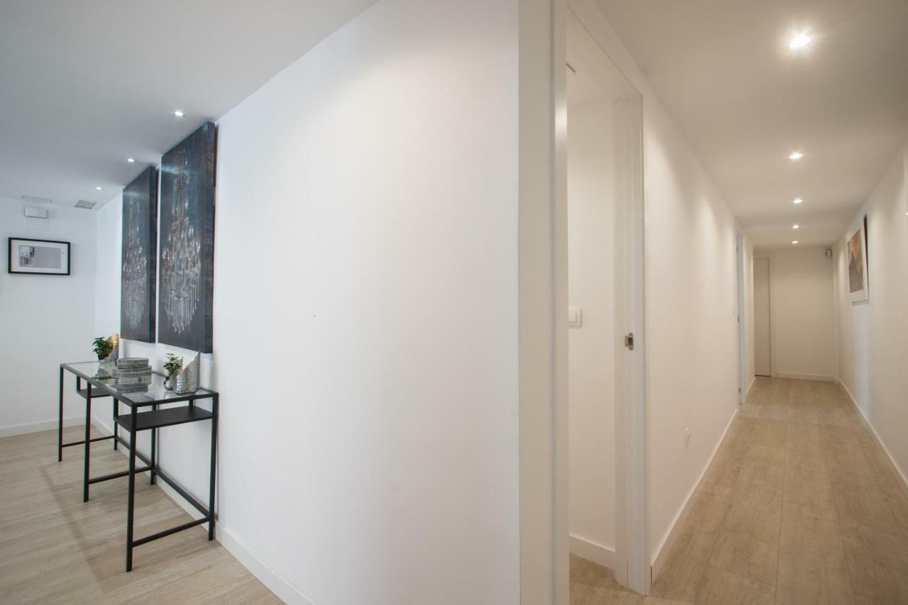Stylish *New* Apartment In Alicante W/ 4 Bedrooms Luaran gambar